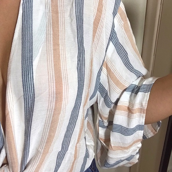 LAST 1  // ‘STELLA’ Striped Blouse - Picture 2 of 4